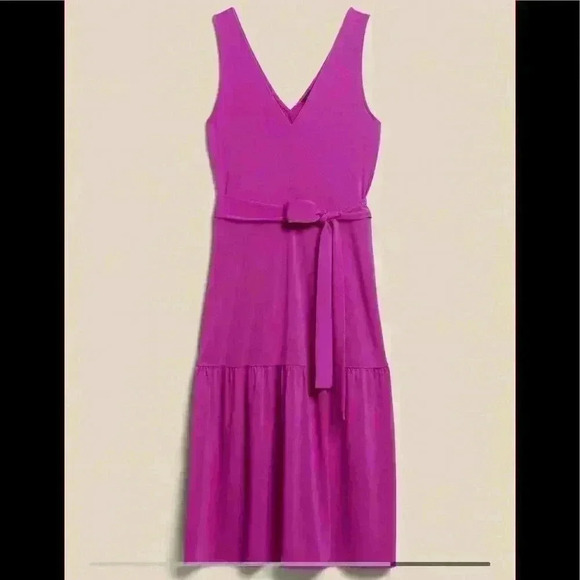 Banana Republic Knit Midi Dress - Picture 4 of 7